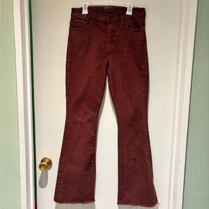 MOTHER The Weekender Fray Jeans in Garnet Size 27
